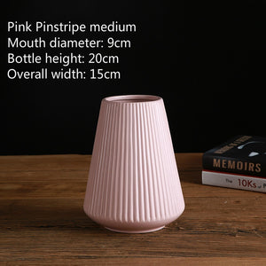 Modern simple Ceramic vase