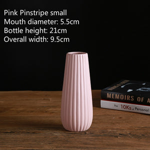 Modern simple Ceramic vase