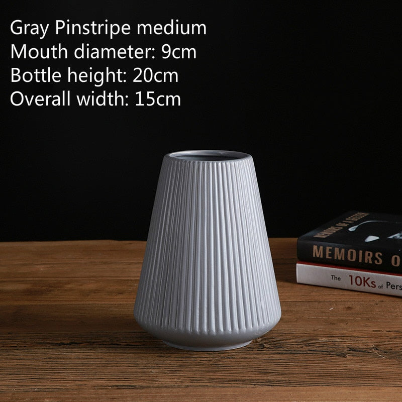 Modern simple Ceramic vase